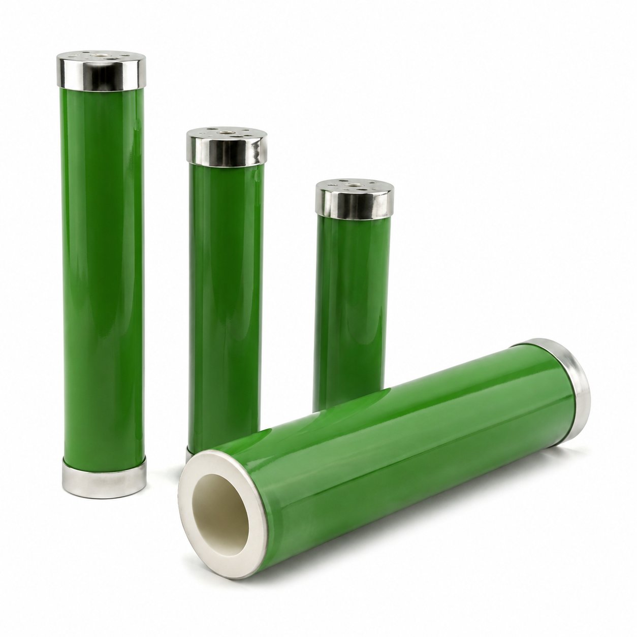 95-grade ceramic tube, withstands high voltage